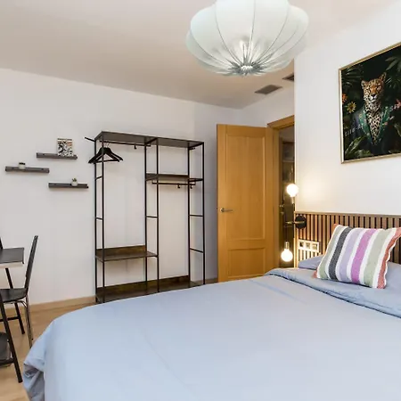 Appartamento Alfonso - 1 Plaza De Parking Gratuita En De 4 Y 7 Huéspedes