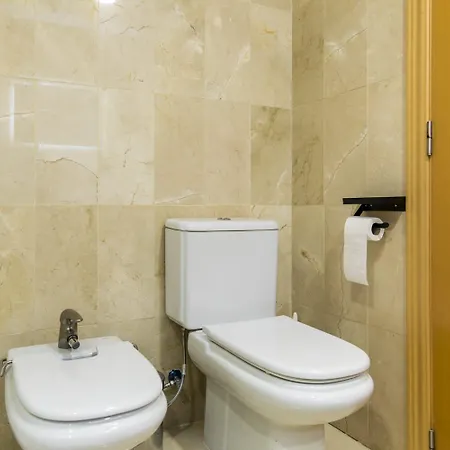 Alfonso - 1 Plaza De Parking Gratuita En De 4 Y 7 Huéspedes Appartamento *