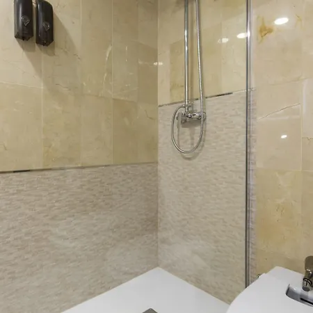 Alfonso - 1 Plaza De Parking Gratuita En De 4 Y 7 Huespedes Daire Zaragoza