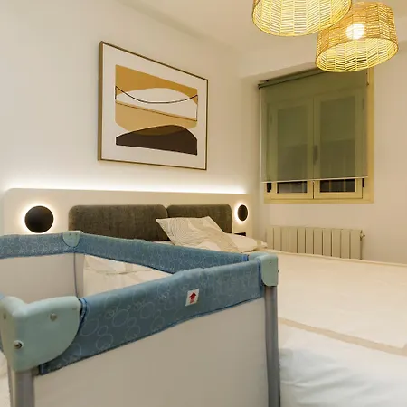 Alfonso - 1 Plaza De Parking Gratuita En De 4 Y 7 Huespedes Daire Zaragoza