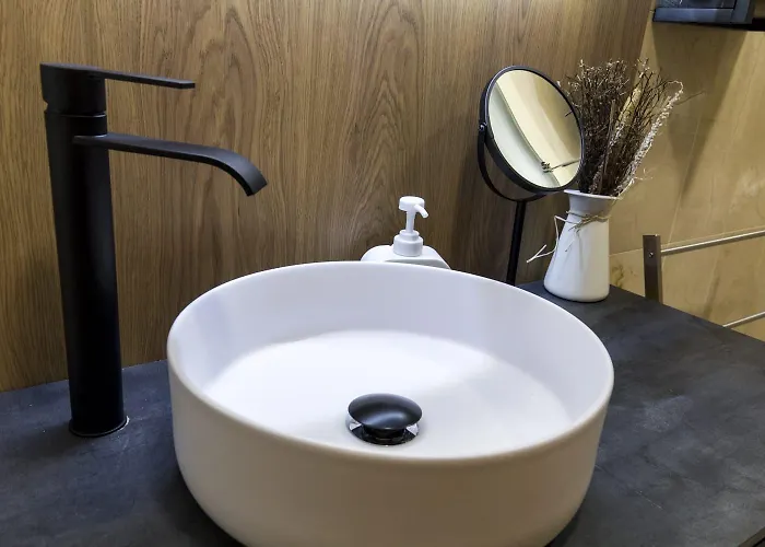 Familiar Independiente Junto Al Pilar - Alfonso Lejlighed Zaragoza