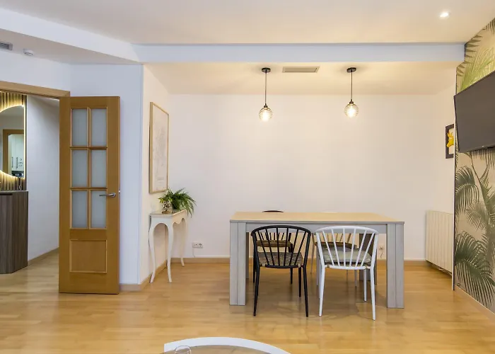 Familiar Independiente Junto Al Pilar - Alfonso