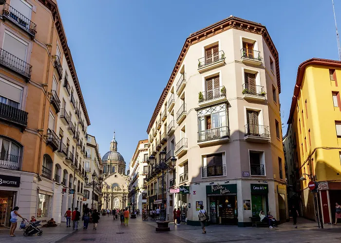 Familiar Independiente Junto Al Pilar - Alfonso Daire Zaragoza